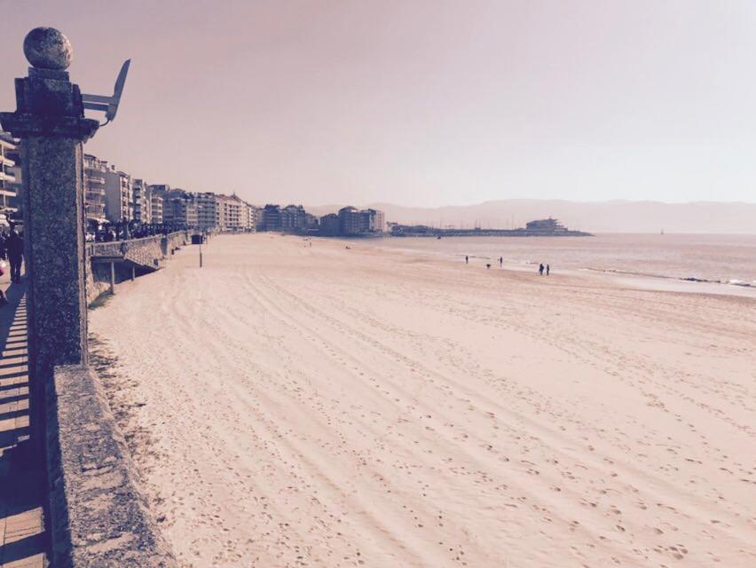 Апартаменти Apartamento Portonovo 1ª Linea Con Vistas Al Mar Екстер'єр фото